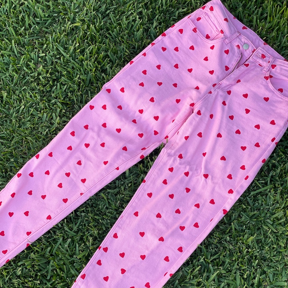 Be mine! High rise, heart print jeans